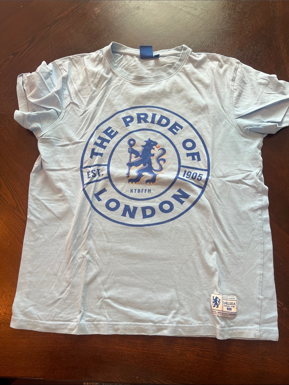 Light Blue 'The Pride of London' Graphic T-Shirt